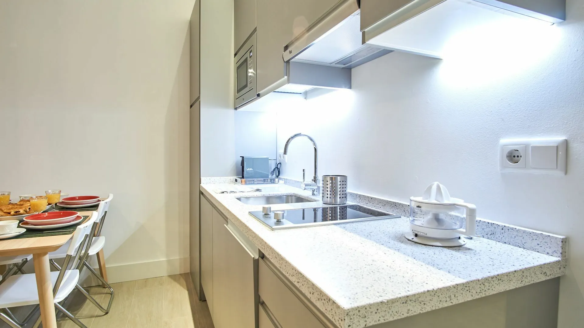 Tranquilo Apartamento De Lujo Sevilla